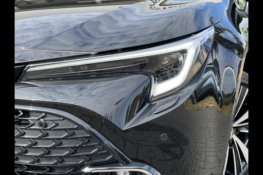 Toyota Corolla Touring Sports 140 Dynamic Plus | Stoel + Stuurverwarming, 17 inch, Parkeersensoren, Keyless, Groot scherm