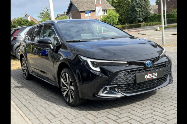 Toyota Corolla Touring Sports 140 Dynamic Plus | Stoel + Stuurverwarming, 17 inch, Parkeersensoren, Keyless, Groot scherm
