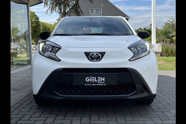 Toyota Aygo X 1.0 VVT-i S-CVT Automaat Business | Stoelverwarming, Apple CarPlay/Android Auto, Airco, Parkeercamera