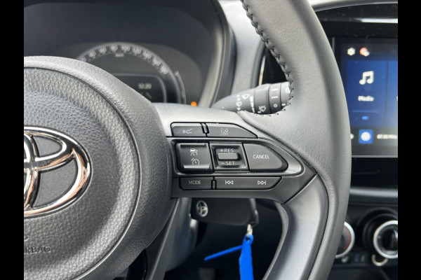 Toyota Aygo X 1.0 VVT-i S-CVT Automaat Business | Stoelverwarming, Apple CarPlay/Android Auto, Airco, Parkeercamera