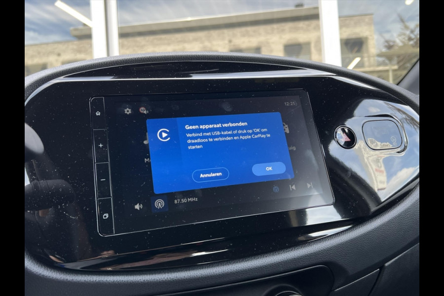 Toyota Aygo X 1.0 VVT-i S-CVT Automaat Business | Stoelverwarming, Apple CarPlay/Android Auto, Airco, Parkeercamera