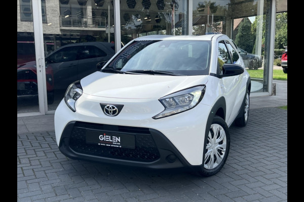 Toyota Aygo X 1.0 VVT-i S-CVT Automaat Business | Stoelverwarming, Apple CarPlay/Android Auto, Airco, Parkeercamera