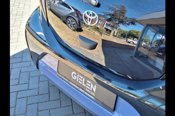 Toyota Aygo X 1.5 Hybrid Pulse Plus | Lavender, Bi-Tone, Stoelverwarming, Climate control, Startknop, LED, 17 inch