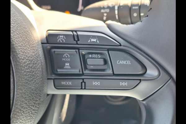 Toyota Aygo X 1.5 Hybrid Pulse Plus | Lavender, Bi-Tone, Stoelverwarming, Climate control, Startknop, LED, 17 inch