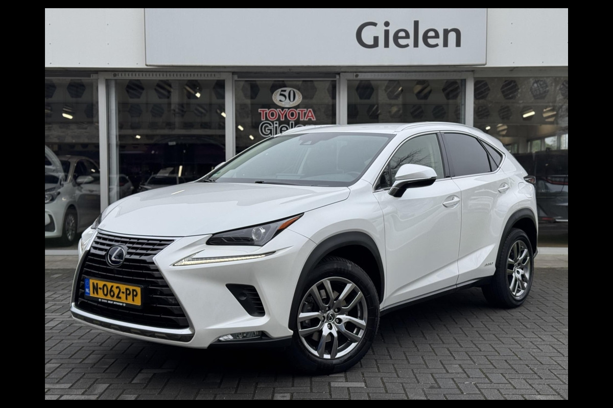 Lexus NX 300h AWD Luxury Line | Groot Scherm, Adaptive cruise control, Leer, Stoelverwarming, Parkeersensoren, Elektrische achterklep, 18