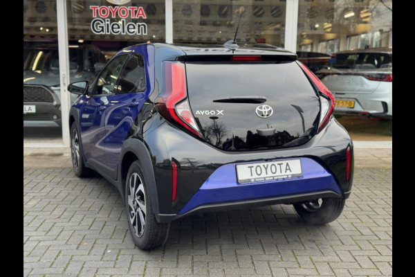 Toyota Aygo X 1.0 VVT-i MT Pulse Bi-tone | Juniper blue, 17 inch, Privacy glass, Apple CarPlay/Android auto, Airconditioning, Parkeercamera