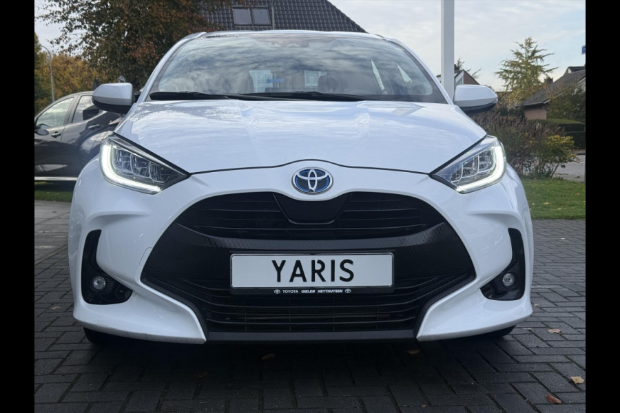 Toyota Yaris 1.5 Hybrid Dynamic Plus | Stoelverwarming, 16 inch, LED, Apple CarPlay/Android Auto, Parkeercamera, Keyless
