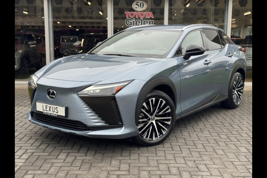 Lexus RZ 450e 313PK AWD Executive Line | Eerste eigenaar, Leer, Stoelverwarming, Dodehoekherkenning, Parkeersensoren, Groot scherm