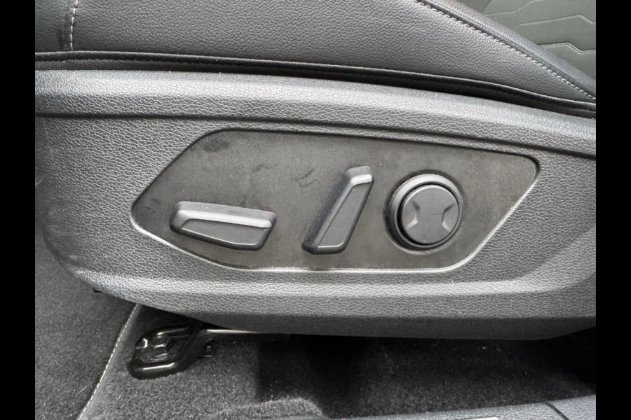 Kia Sportage 1.6 T-GDi MHEV DynamicLine | Stoel + Stuurverwarming, Parkeersensoren, Groot scherm, Adaptive cruise control, 1.650KG Trekgewich