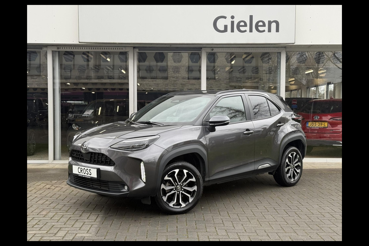 Toyota Yaris Cross 1.5 Hybrid First Edition Plus | Parkeersensoren, Stoel + Stuurverwarming, Groot scherm, Keyless, 17 inch