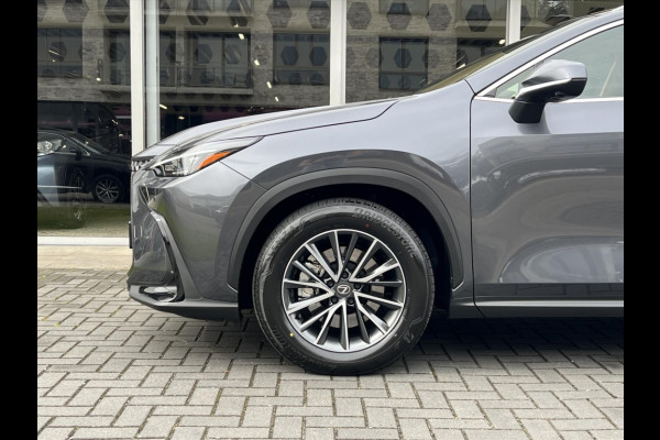 Lexus NX 450h+ Executive Line | Panoramadak, Head up display, 18 inch, Leer, Geheugenfunctie, 360 camera, Stoelventilatie