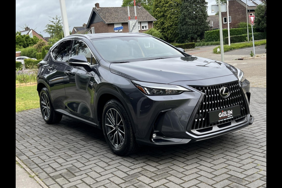 Lexus NX 450h+ Executive Line | Panoramadak, Head up display, 18 inch, Leer, Geheugenfunctie, 360 camera, Stoelventilatie