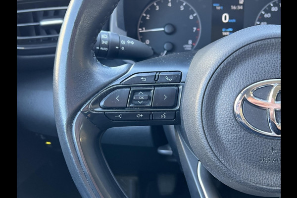 Toyota Yaris 1.0 VVT-i 72pk Active | Apple CarPlay/Android auto, Airco, Parkeercamera, Adaptive cruise control