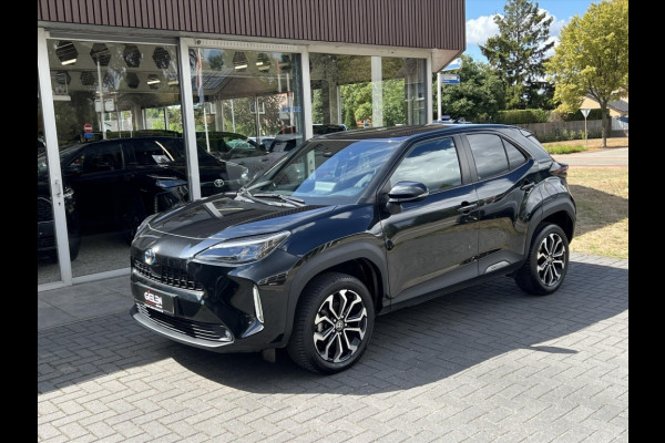 Toyota Yaris Cross 1.5 Hybrid Dynamic Plus | Dodehoekherkenning, Parkeersensoren, Stoel + Stuurverwarming, , Keyless, 17 inch, Smart connect