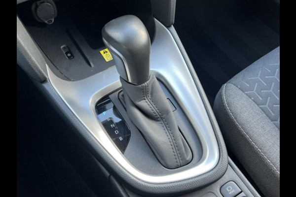 Toyota Yaris Cross 1.5 Hybrid Dynamic Plus | Dodehoekherkenning, Parkeersensoren, Stoel + Stuurverwarming, , Keyless, 17 inch, Smart connect