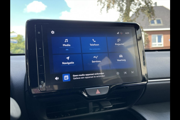 Toyota Yaris Cross 1.5 Hybrid Dynamic Plus | Dodehoekherkenning, Parkeersensoren, Stoel + Stuurverwarming, , Keyless, 17 inch, Smart connect