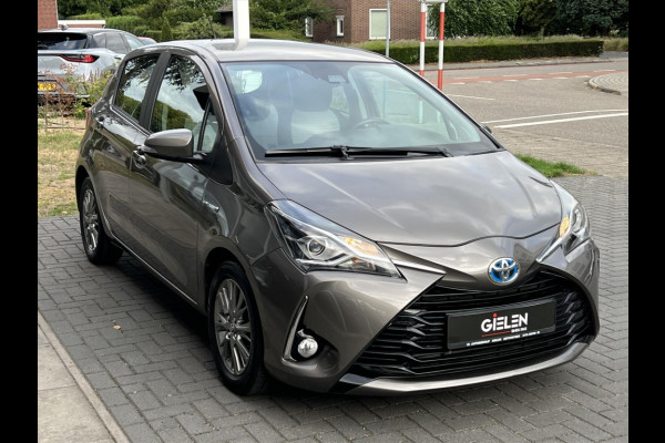 Toyota Yaris 1.5 Hybrid Dynamic | Stoelverwarming, Lichtmetalen velgen, Cruise control, Safety sense, Parkeercamera