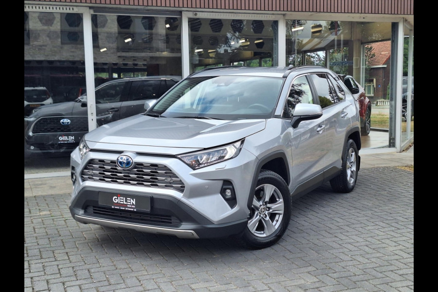 Toyota RAV4 Hybrid 220 AWD Dynamic | Stoelverwarming, Groot scherm, Parkeersensoren, Licht + Regensensor, 1650KG Trekgewicht
