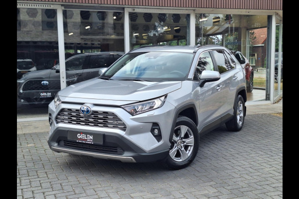Toyota RAV4 Hybrid 220 AWD Dynamic | Stoelverwarming, Groot scherm, Parkeersensoren, Licht + Regensensor, 1650KG Trekgewicht