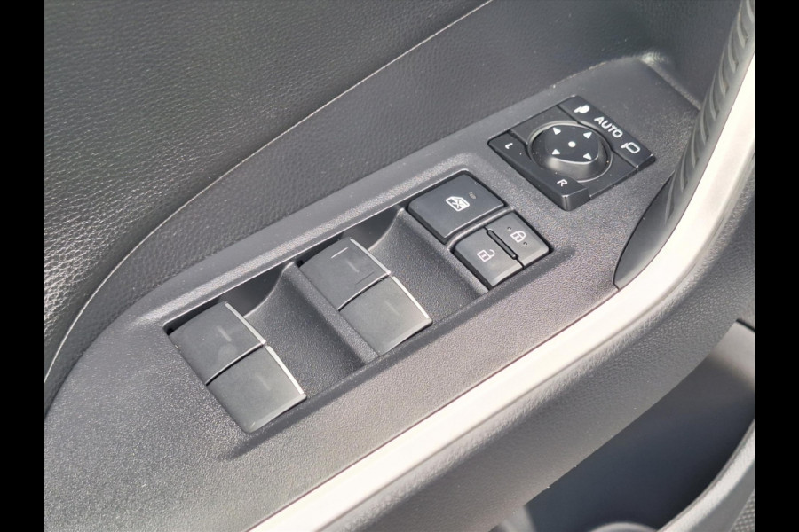 Toyota RAV4 Hybrid 220 AWD Dynamic | Stoelverwarming, Groot scherm, Parkeersensoren, Licht + Regensensor, 1650KG Trekgewicht