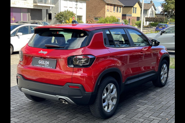 Jeep Avenger 1.2T 100pk Altitude | JBL, Dodehoekherkenning, Keyless, Startknop, Parkeersensoren, Camera, Adaptive cruise control