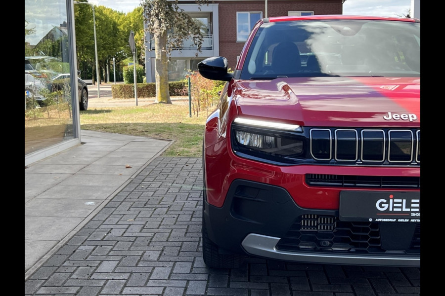 Jeep Avenger 1.2T 100pk Altitude | JBL, Dodehoekherkenning, Keyless, Startknop, Parkeersensoren, Camera, Adaptive cruise control
