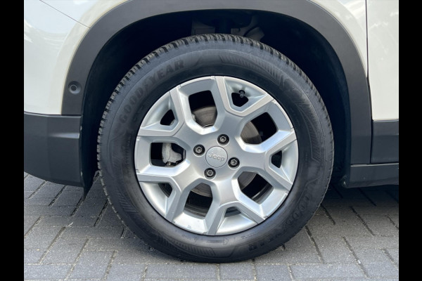 Jeep Avenger 1.2T 100pk Altitude | JBL, Dodehoekherkenning, Keyless, Startknop, Parkeersensoren, Camera, Adaptive cruise control