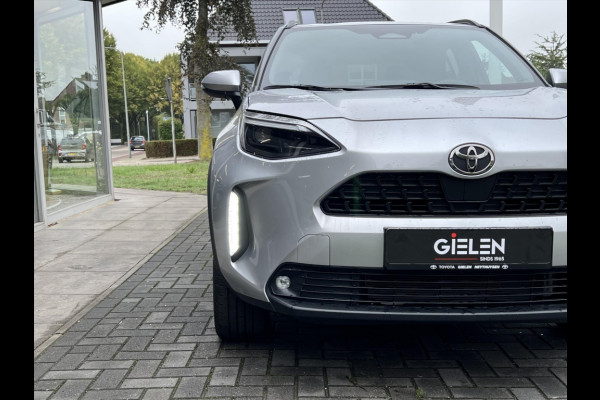 Toyota Yaris Cross 1.5 Hybrid 116 Dynamic Plus | Stoel + Stuurverwarming, Smart Connect, 17 inch, Keyless, LED