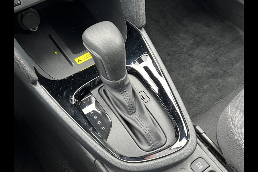 Toyota Yaris Cross 1.5 Hybrid 116 Dynamic Plus | Stoel + Stuurverwarming, Smart Connect, 17 inch, Keyless, LED