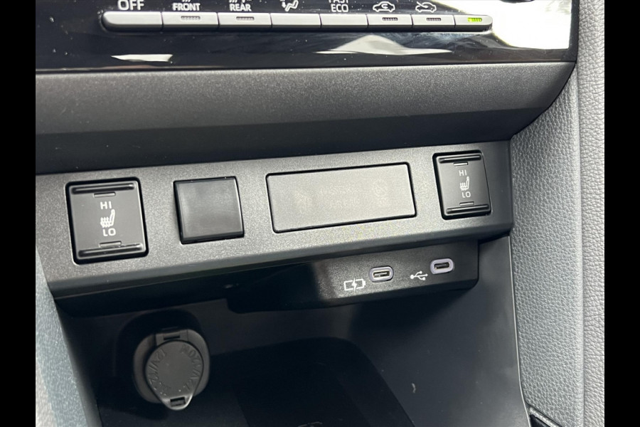 Toyota Yaris Cross 1.5 Hybrid 116 Dynamic Plus | Stoel + Stuurverwarming, Smart Connect, 17 inch, Keyless, LED