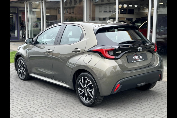 Toyota Yaris 1.5 Hybrid First Edition | Eerste eigenaar, Lichtmetalen velgen, Keyless, Startknop, Apple CarPlay/Android Auto