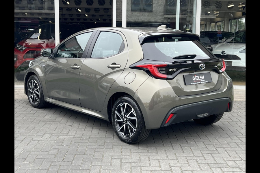 Toyota Yaris 1.5 Hybrid First Edition | Eerste eigenaar, Lichtmetalen velgen, Keyless, Startknop, Apple CarPlay/Android Auto