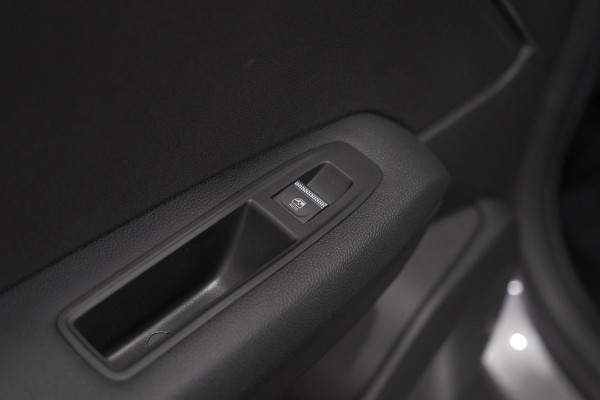 Renault Symbioz 1.6 E-Tech full hybrid 145 techno | Elektrische Kofferklep | Adaptieve Cruise Control | Camera | Parkeersensoren