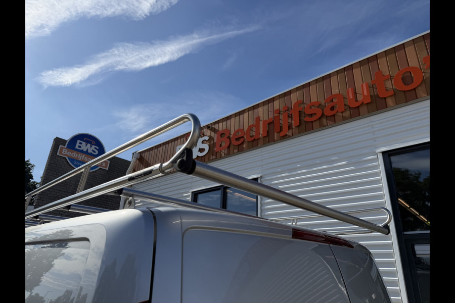 Ford Transit Custom 280 2.0 TDCI L1H1 Trend / euro 6 / bpm vrij / vaste prijs rijklaar € 13.950 ex btw / wordt afgeleverd met nieuwe distributie riem / airco / cruise / camera / imperial