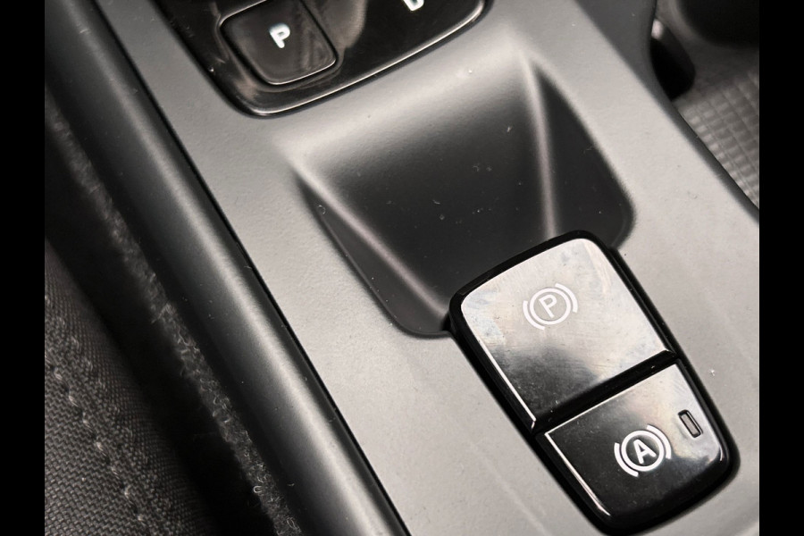 Volvo XC40 1.5 T4 Recharge R-Design Expression | Apple/Carplay | Camera | Elek. Kofferklep | Climate/Control | Cruise/Control |