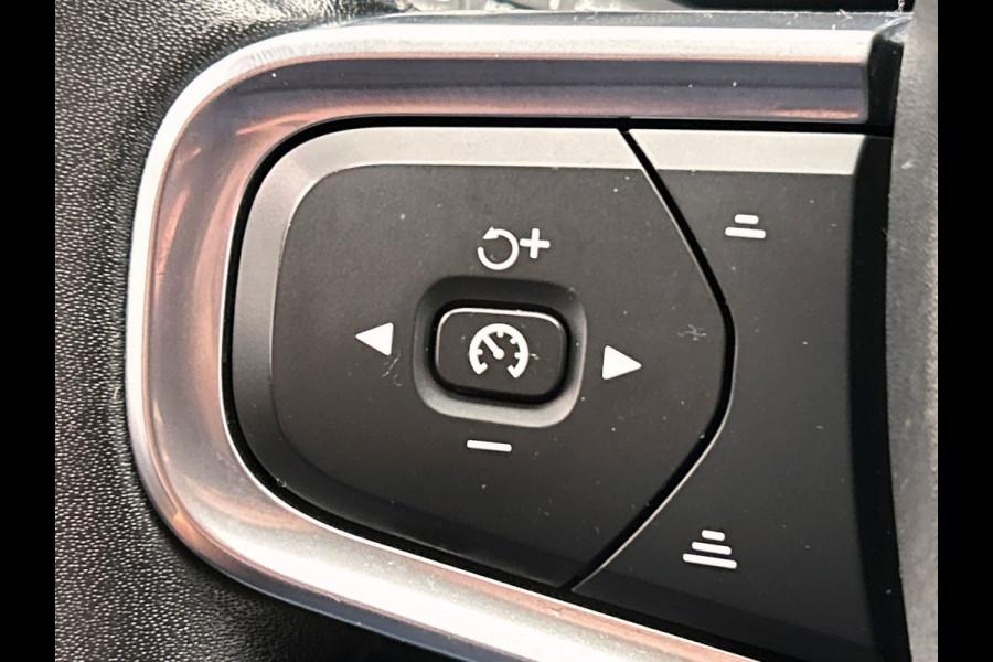 Volvo XC40 1.5 T4 Recharge R-Design Expression | Apple/Carplay | Camera | Elek. Kofferklep | Climate/Control | Cruise/Control |