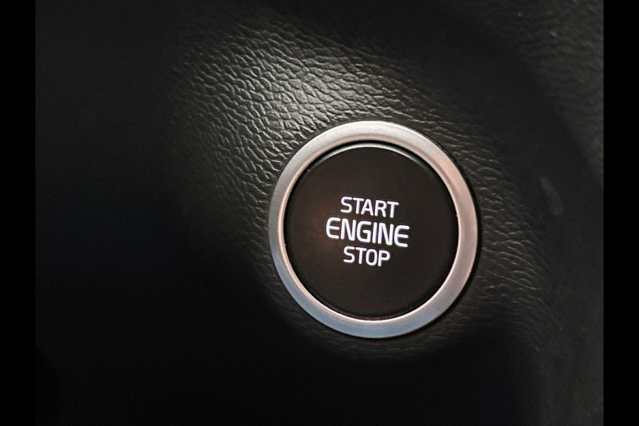 Volvo XC40 1.5 T4 Recharge R-Design Expression | Apple/Carplay | Camera | Elek. Kofferklep | Climate/Control | Cruise/Control |