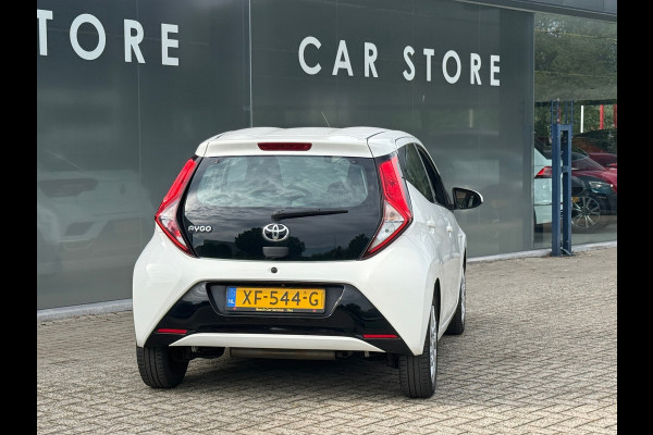 Toyota Aygo 1.0 VVT-i x-play Navi|Camera|Carplay