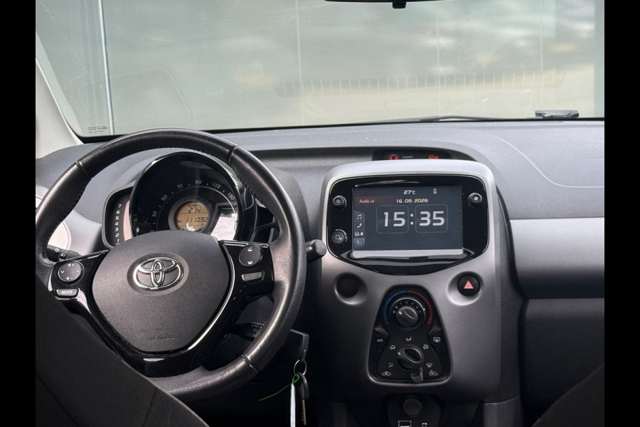 Toyota Aygo 1.0 VVT-i x-play Navi|Camera|Carplay