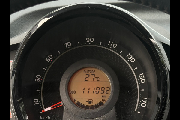 Toyota Aygo 1.0 VVT-i x-play Navi|Camera|Carplay