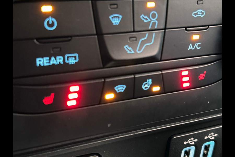 Ford EcoSport 1.0 EcoBoost ST-Line | Carplay | Stoel/Stuur Verwarming | Camera | PDC | Cruise/Control | Climate /Control |