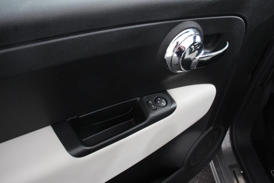 Fiat 500C 1.0 Hybrid Dolcevita Lederen Bekleding Cruise Control Climate Control Parkeersensoren Achter DAB Lichtmetalen Velgen