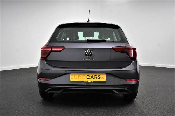 Volkswagen Polo 1.0 TSI DSG Style Navigatie Climate Control Cruise control adaptive Parkeer sensoren Led Dab Lichtmetalen Velgen Digitale Cockpit