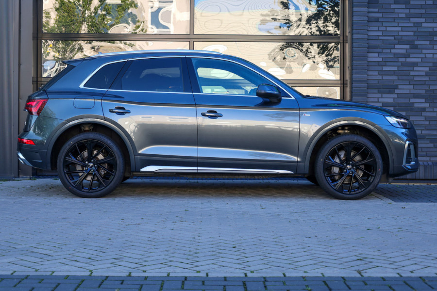 Audi Q5 50 TFSI e S edition | BTW | 21 INCH | LEDER | ELEK.TREKHAAK | SOH 87% | STOELVERWARMING |
