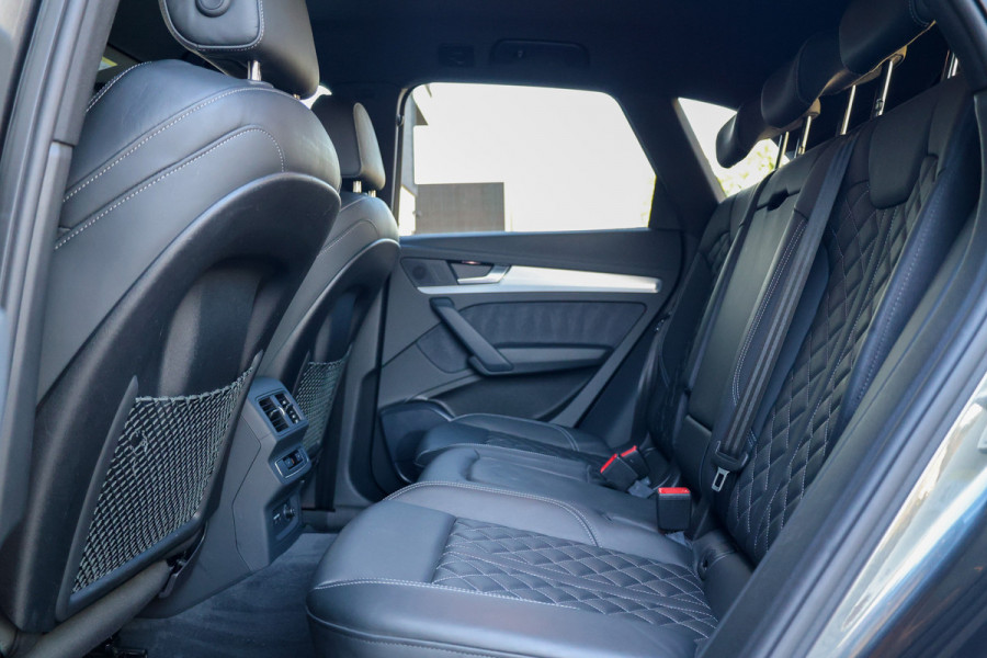 Audi Q5 50 TFSI e S edition | BTW | 21 INCH | LEDER | ELEK.TREKHAAK | SOH 87% | STOELVERWARMING |