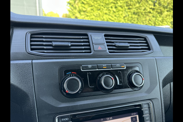 Volkswagen Caddy 2.0 TDI EURO 6 / L1H1 / UNIEK 29.543 KM NAP !! / 1e EIGENAAR / AIRCO / NAVI / APPLE CARPLAY / ANDROID AUTO