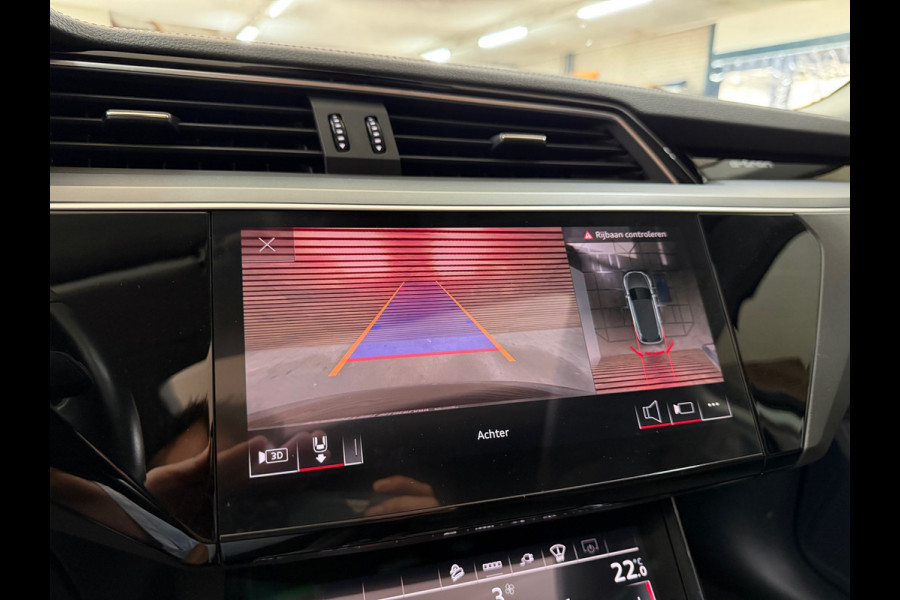 Audi e-tron 55 quattro S Black edition 95 kWh | 408PK | Pano | Ambient | Trekhaak | 21” | Matrix LED | 360° | Luchtvering |