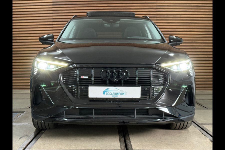 Audi e-tron 55 quattro S Black edition 95 kWh | 408PK | Pano | Ambient | Trekhaak | 21” | Matrix LED | 360° | Luchtvering |