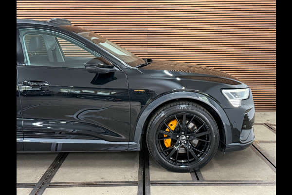Audi e-tron 55 quattro S Black edition 95 kWh | 408PK | Pano | Ambient | Trekhaak | 21” | Matrix LED | 360° | Luchtvering |