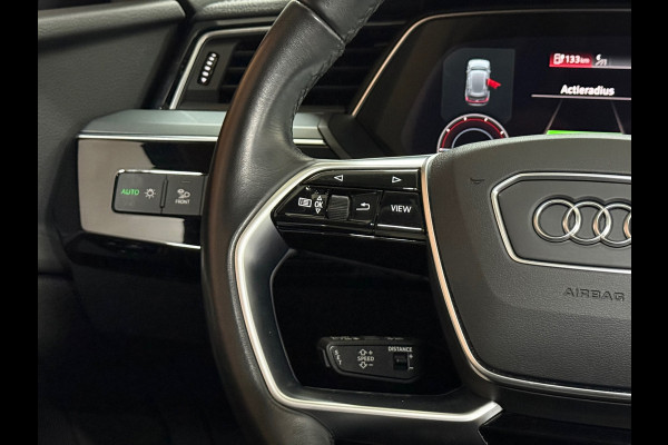Audi e-tron 55 quattro S Black edition 95 kWh | 408PK | Pano | Ambient | Trekhaak | 21” | Matrix LED | 360° | Luchtvering |